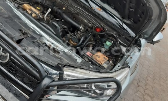 Sayi Na hannu Toyota Hilux Azurfa Mota in Abomey Calavi a Benin Sayi Na hannu Toyota Hilux Azurfa Mota in Abomey Calavi a Benin