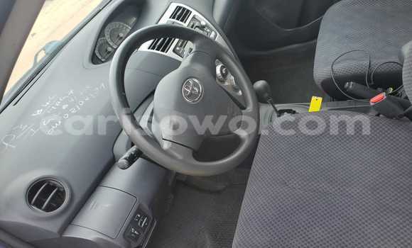 Buy Used Toyota Yaris Blue Car in Abomey Calavi in Benign Buy Used Toyota Yaris Blue Car in Abomey Calavi in Benign