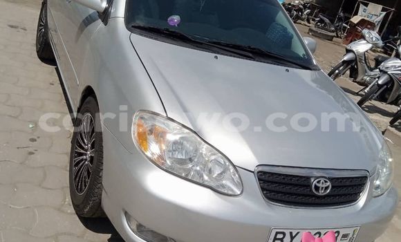 Ra Àlòkù Toyota Corolla Silver Ọkọ̀ in Abomey Calavi ni Benin Ra Àlòkù Toyota Corolla Silver Ọkọ̀ in Abomey Calavi ni Benin