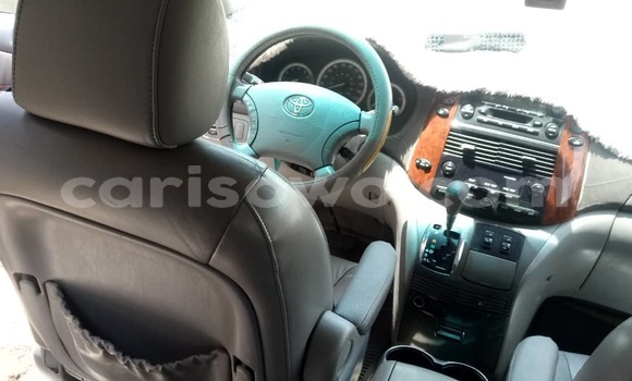 Acheter Occasion Voiture Toyota Sienna Autre à Cotonou, Benin Acheter Occasion Voiture Toyota Sienna Autre à Cotonou, Benin