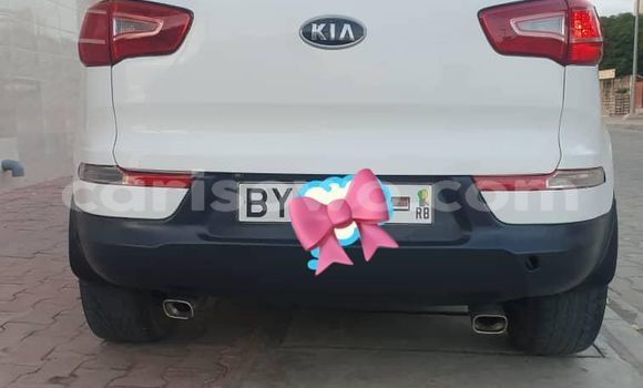 Ra Àlòkù Kia Sportage Silver Ọkọ̀ in Cotonou ni Benin