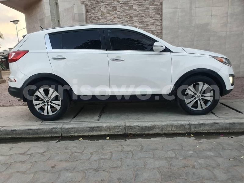 Big with watermark kia sportage benin cotonou 12126