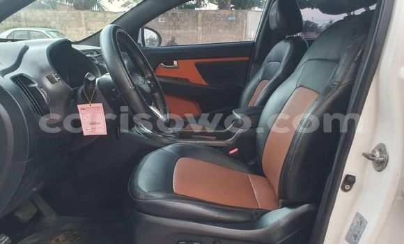 Buy Used Kia Sportage Silver Car in Cotonou in Benign Buy Used Kia Sportage Silver Car in Cotonou in Benign