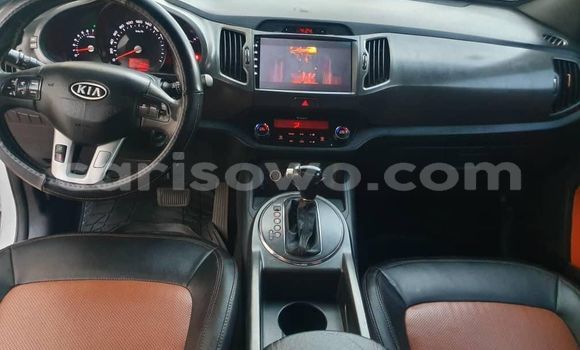 Buy Used Kia Sportage Silver Car in Cotonou in Benign Buy Used Kia Sportage Silver Car in Cotonou in Benign