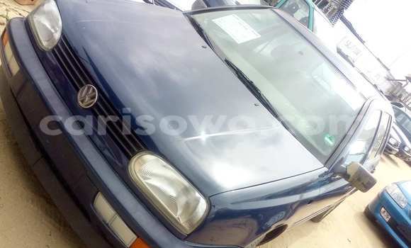 Acheter Occasion Voiture Volkswagen Golf Bleu à Porto Novo au Benin Acheter Occasion Voiture Volkswagen Golf Bleu à Porto Novo au Benin