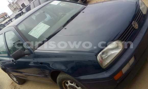 Acheter Occasion Voiture Volkswagen Golf Bleu à Porto Novo, Benin Acheter Occasion Voiture Volkswagen Golf Bleu à Porto Novo, Benin