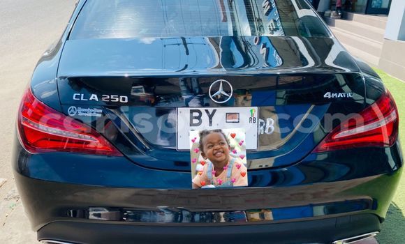 Ra Àlòkù Mercedes-Benz CLA-klasse AMG Black Ọkọ̀ in Cotonou ni Benin