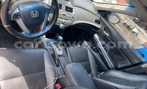 Ra Àlòkù Honda Accord Black Ọkọ̀ in Cotonou ni Benin Ra Àlòkù Honda Accord Black Ọkọ̀ in Cotonou ni Benin