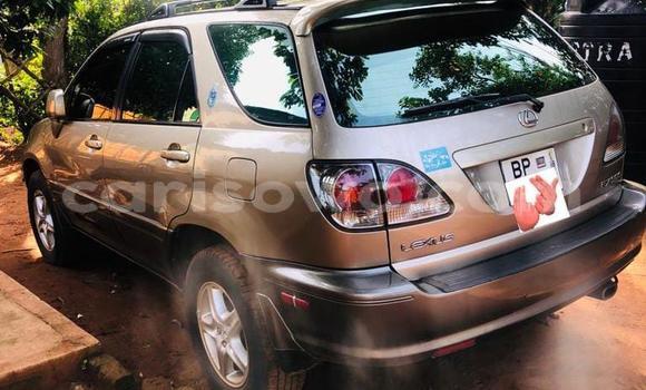 Ra Àlòkù Lexus RX 300 Silver Ọkọ̀ in Cotonou ni Benin