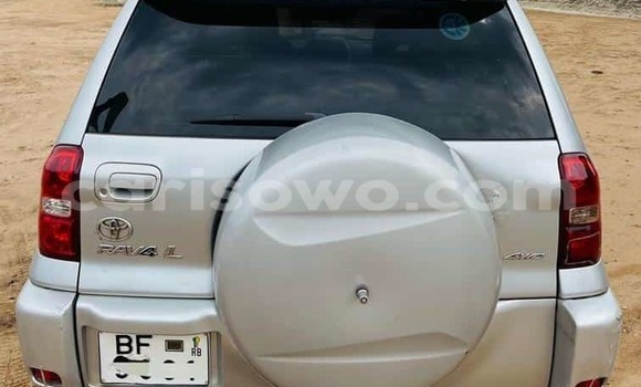 Acheter Occasion Voiture Toyota RAV4 Gris à Porto Novo, Benin Acheter Occasion Voiture Toyota RAV4 Gris à Porto Novo, Benin