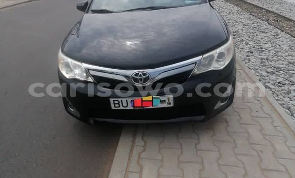 Ra Àlòkù Toyota Camry Black Ọkọ̀ in Cotonou ni Benin Ra Àlòkù Toyota Camry Black Ọkọ̀ in Cotonou ni Benin