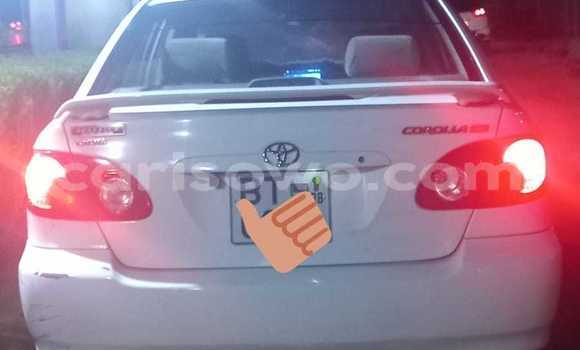 Sayi Na hannu Toyota Corolla White Mota in Cotonou a Benin Sayi Na hannu Toyota Corolla White Mota in Cotonou a Benin
