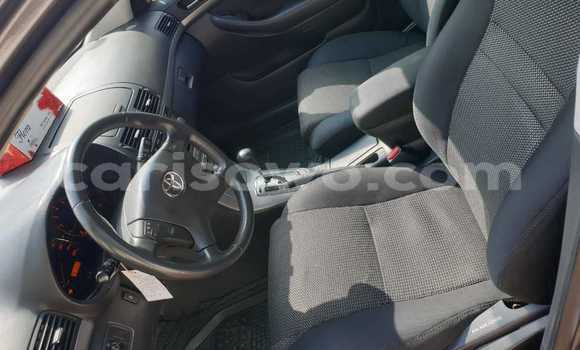 Ra Àlòkù Toyota Avensis Silver Ọkọ̀ in Cotonou ni Benin Ra Àlòkù Toyota Avensis Silver Ọkọ̀ in Cotonou ni Benin