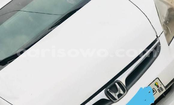 Ra Àlòkù Honda Accord funfun Ọkọ̀ in Abomey Calavi ni Benin Ra Àlòkù Honda Accord funfun Ọkọ̀ in Abomey Calavi ni Benin