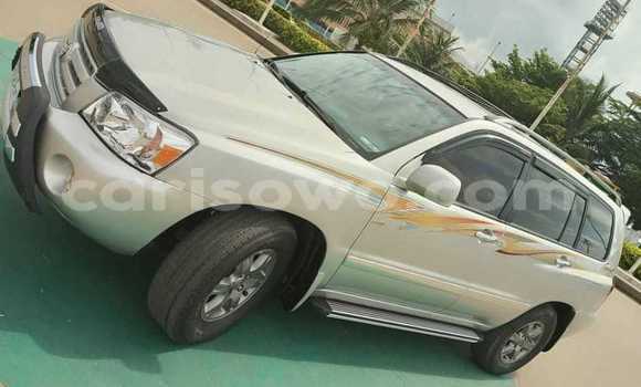 Sayi Na hannu Toyota Highlander Azurfa Mota in Cotonou a Benin Sayi Na hannu Toyota Highlander Azurfa Mota in Cotonou a Benin