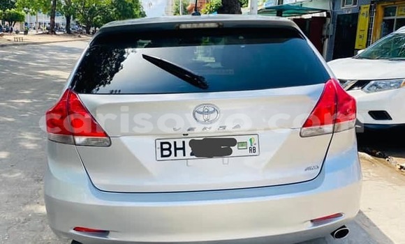 Sayi Na hannu Toyota Venza Azurfa Mota in Cotonou a Benin Sayi Na hannu Toyota Venza Azurfa Mota in Cotonou a Benin