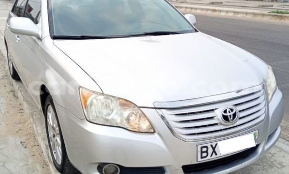 Buy Used Toyota Avalon Silver Car in Cotonou in Benign Buy Used Toyota Avalon Silver Car in Cotonou in Benign