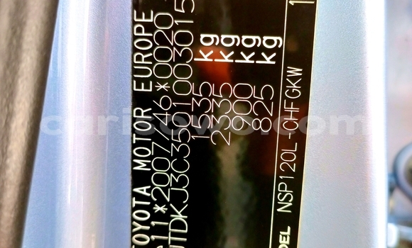 Sayi Na hannu Toyota Corolla Verso Blue Mota in Cotonou a Benin Sayi Na hannu Toyota Corolla Verso Blue Mota in Cotonou a Benin