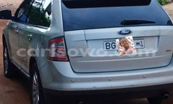 Ra Àlòkù Ford Edge funfun Ọkọ̀ in Cotonou ni Benin Ra Àlòkù Ford Edge funfun Ọkọ̀ in Cotonou ni Benin