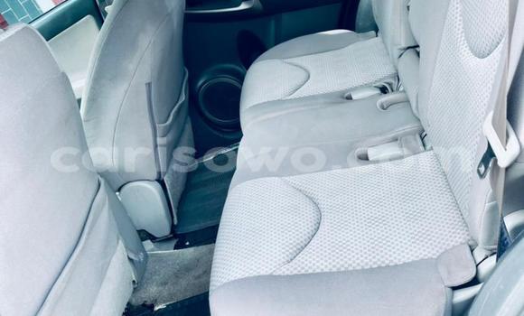 Buy Used Toyota RAV4 White Car in Abomey Calavi in Benign Buy Used Toyota RAV4 White Car in Abomey Calavi in Benign