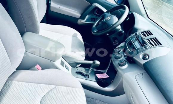 Buy Used Toyota RAV4 White Car in Abomey Calavi in Benign Buy Used Toyota RAV4 White Car in Abomey Calavi in Benign
