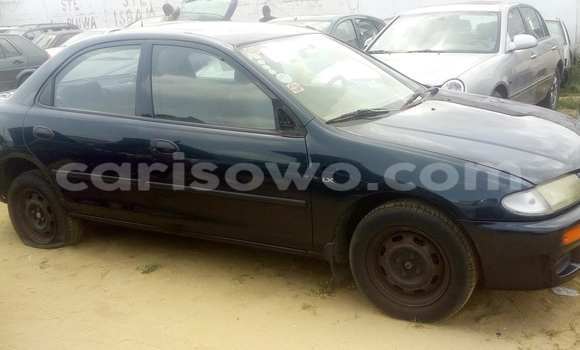 Acheter Occasion Voiture Mazda 323 Bleu à Savalou, Benin Acheter Occasion Voiture Mazda 323 Bleu à Savalou, Benin
