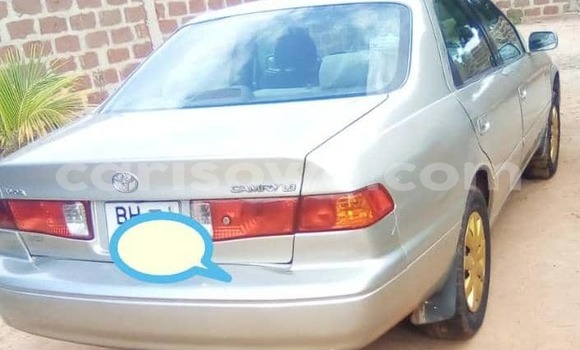 Sayi Na hannu Toyota Camry Azurfa Mota in Cotonou a Benin Sayi Na hannu Toyota Camry Azurfa Mota in Cotonou a Benin