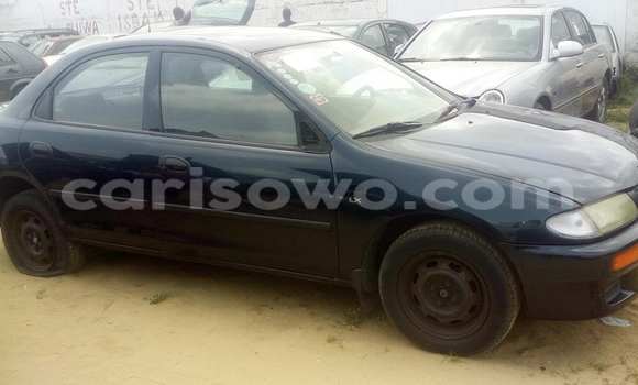 Acheter Occasion Voiture Mazda 323 Bleu à Savalou, Benin Acheter Occasion Voiture Mazda 323 Bleu à Savalou, Benin