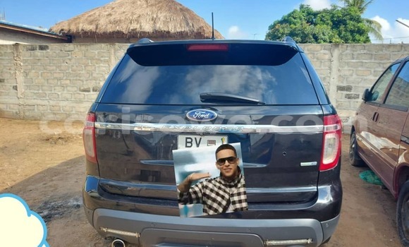 Sayi Na hannu Ford Explorer Black Mota in Cotonou a Benin Sayi Na hannu Ford Explorer Black Mota in Cotonou a Benin