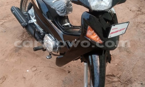 Acheter Occasion Moto Wakan 1640 Racing Noir à Cotonou, Benin Acheter Occasion Moto Wakan 1640 Racing Noir à Cotonou, Benin