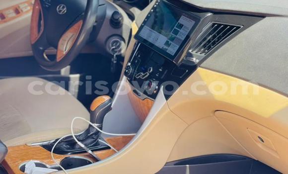 Acheter Occasion Voiture Hyundai Sonata Rouge à Abomey Calavi, Benin Acheter Occasion Voiture Hyundai Sonata Rouge à Abomey Calavi, Benin