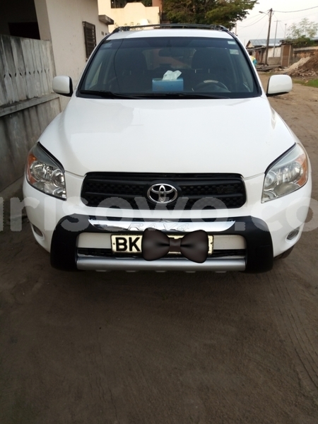 Big with watermark toyota rav4 benin cotonou 12300