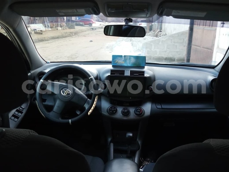 Big with watermark toyota rav4 benin cotonou 12300
