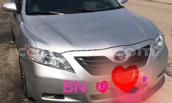Acheter Occasion Voiture Toyota Camry Gris à Abomey Calavi, Benin Acheter Occasion Voiture Toyota Camry Gris à Abomey Calavi, Benin