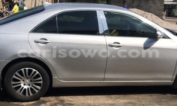 Acheter Occasion Voiture Toyota Camry Gris à Abomey Calavi, Benin Acheter Occasion Voiture Toyota Camry Gris à Abomey Calavi, Benin