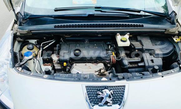 Sayi Na hannu Peugeot 3008 White Mota in Cotonou a Benin Sayi Na hannu Peugeot 3008 White Mota in Cotonou a Benin