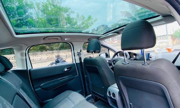 Sayi Na hannu Peugeot 3008 White Mota in Cotonou a Benin Sayi Na hannu Peugeot 3008 White Mota in Cotonou a Benin