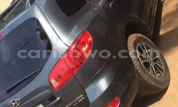 Ra Àlòkù Hyundai Santa Fe Black Ọkọ̀ in Cotonou ni Benin Ra Àlòkù Hyundai Santa Fe Black Ọkọ̀ in Cotonou ni Benin