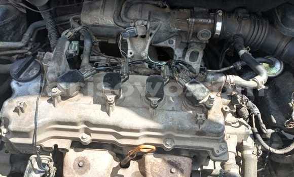 Ra Àlòkù Nissan Almera Tino Blue Ọkọ̀ in Abomey Calavi ni Benin Ra Àlòkù Nissan Almera Tino Blue Ọkọ̀ in Abomey Calavi ni Benin