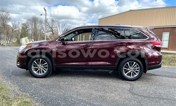 Sayi Na hannu Toyota Highlander Sauran Mota in Abomey a Benin Sayi Na hannu Toyota Highlander Sauran Mota in Abomey a Benin