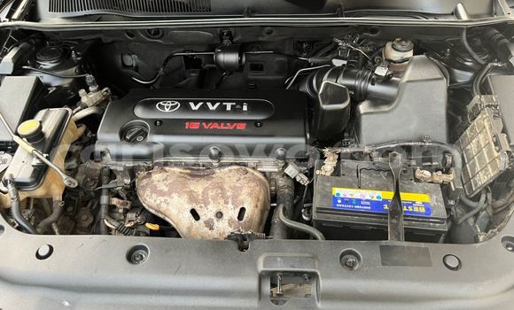 Ra Àlòkù Toyota RAV4 Black Ọkọ̀ in Abomey Calavi ni Benin Ra Àlòkù Toyota RAV4 Black Ọkọ̀ in Abomey Calavi ni Benin