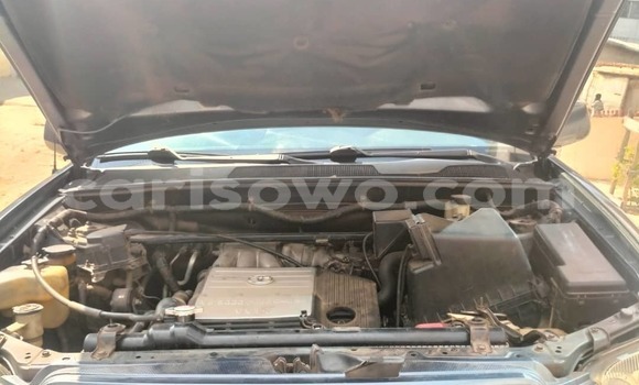 Ra Àlòkù Toyota Highlander Blue Ọkọ̀ in Cotonou ni Benin Ra Àlòkù Toyota Highlander Blue Ọkọ̀ in Cotonou ni Benin