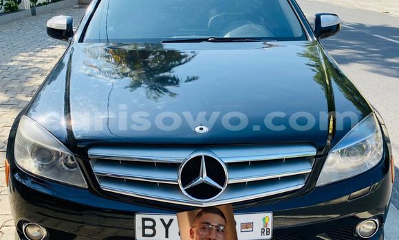 Sayi Na hannu Mercedes-Benz C–Class Black Mota in Cotonou a Benin