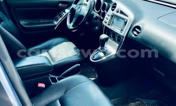 Ra Àlòkù Toyota Matrix Blue Ọkọ̀ in Abomey Calavi ni Benin Ra Àlòkù Toyota Matrix Blue Ọkọ̀ in Abomey Calavi ni Benin