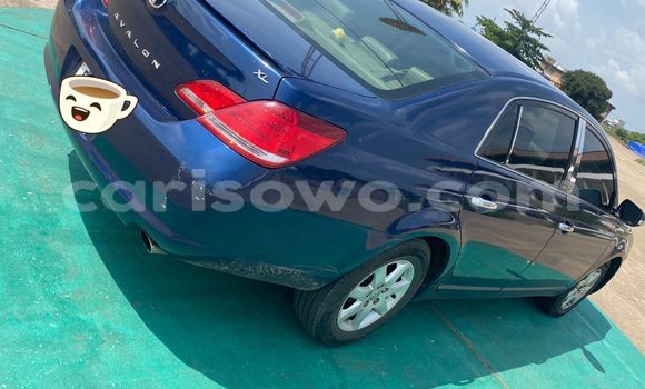 Buy Used Toyota Avalon Blue Car in Abomey Calavi in Benign Buy Used Toyota Avalon Blue Car in Abomey Calavi in Benign