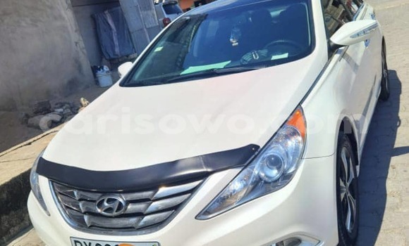 Acheter Occasion Voiture Hyundai Sonata Blanc à Cotonou, Benin Acheter Occasion Voiture Hyundai Sonata Blanc à Cotonou, Benin