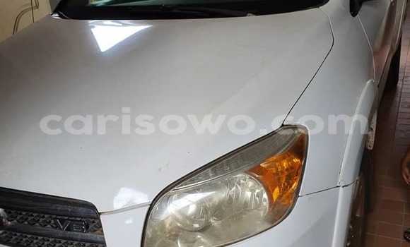 Acheter Occasion Voiture Toyota RAV4 Blanc à Abomey Calavi, Benin Acheter Occasion Voiture Toyota RAV4 Blanc à Abomey Calavi, Benin