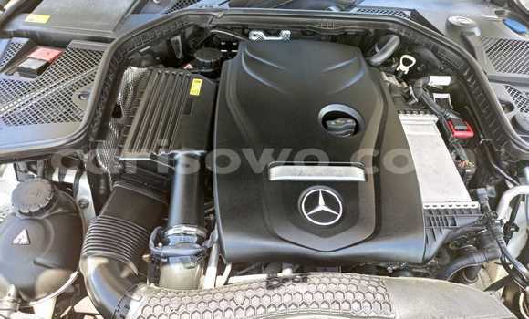 Sayi Na hannu Mercedes-Benz C-Classe White Mota in Cotonou a Benin Sayi Na hannu Mercedes-Benz C-Classe White Mota in Cotonou a Benin