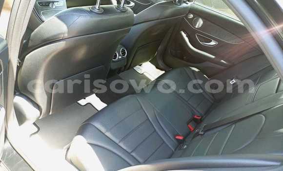 Sayi Na hannu Mercedes-Benz C-Classe White Mota in Cotonou a Benin Sayi Na hannu Mercedes-Benz C-Classe White Mota in Cotonou a Benin