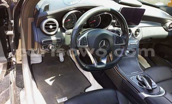 Acheter Occasion Voiture Mercedes-Benz C-Classe Noir à Allada, Benin Acheter Occasion Voiture Mercedes-Benz C-Classe Noir à Allada, Benin